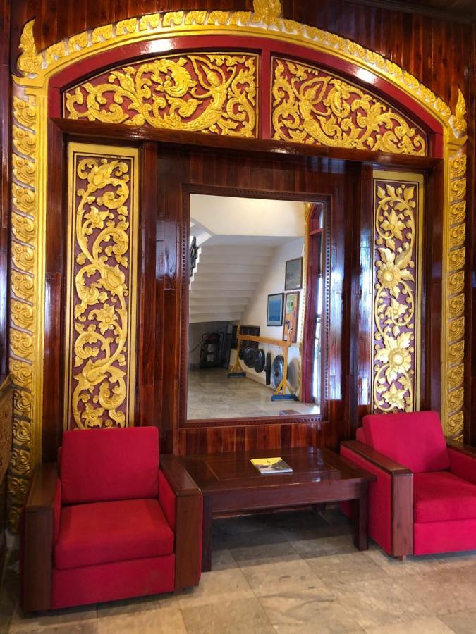 Champasak Palace Hotel Паксе Екстер'єр фото